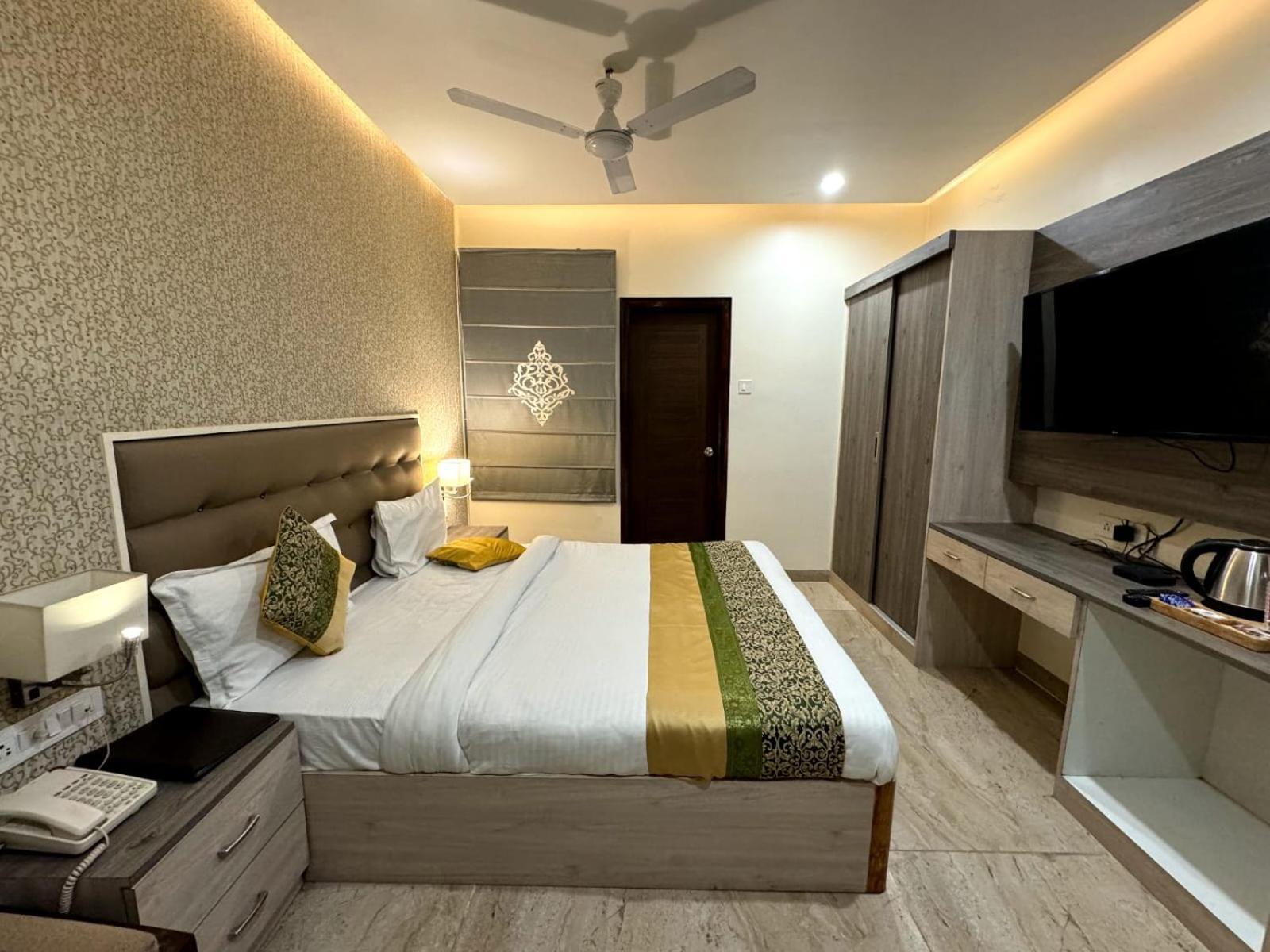 Hotel River Rhythm Assi Ghat Варанасі Екстер'єр фото