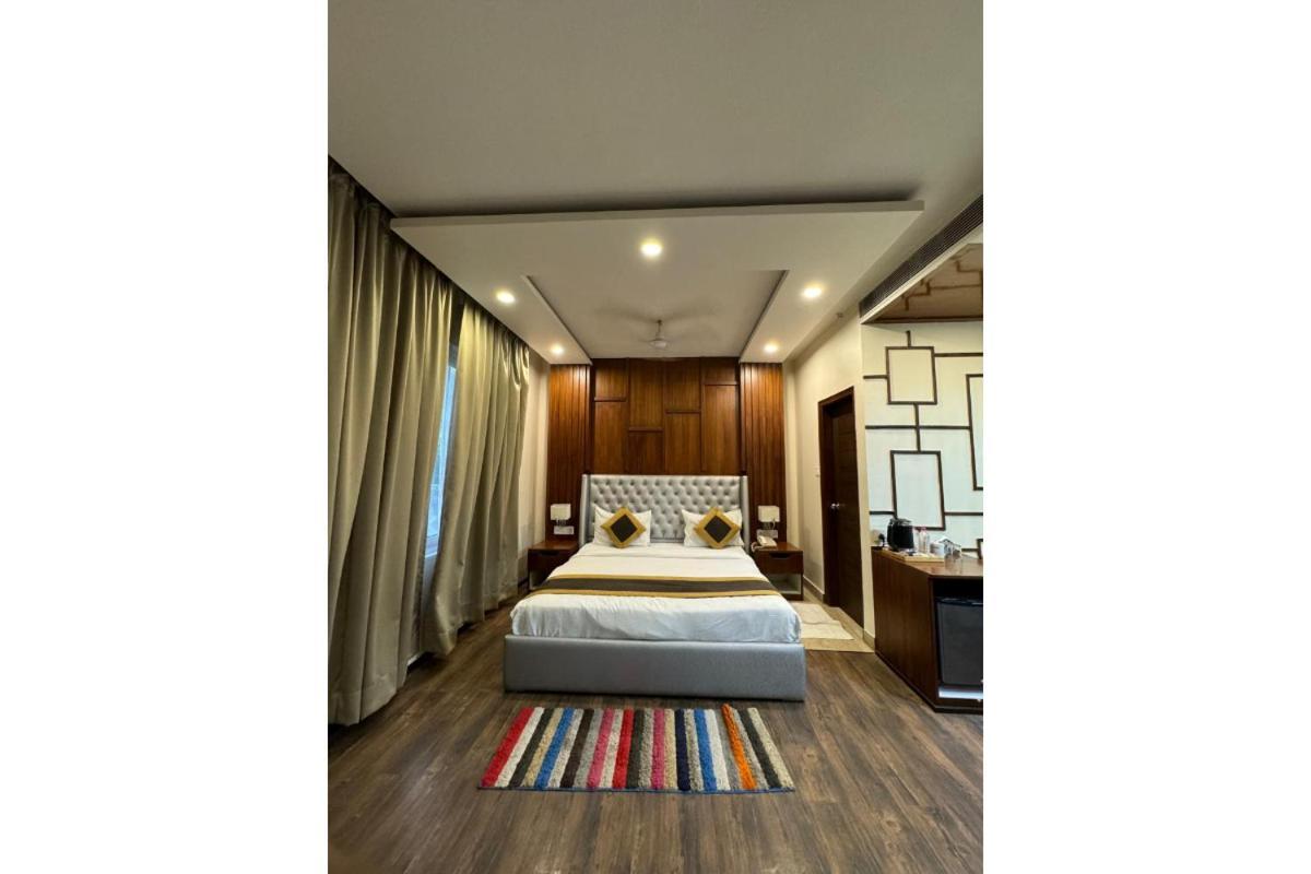 Hotel River Rhythm Assi Ghat Варанасі Екстер'єр фото